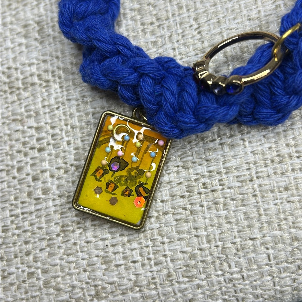 Handmade Macrame Foodie Key Chain - Picture 10 of 12